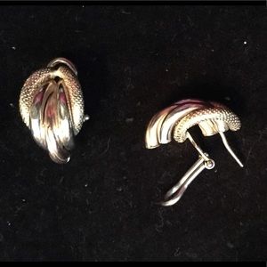 Tri color earrings